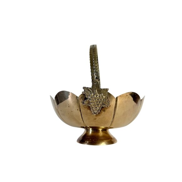Brass Pedestal Lotus Bowl VTG 80s Footed Regency Kitchen Home Decor Metalware - Picture 12 of 12
